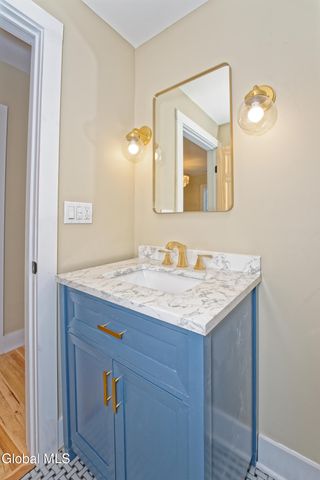 633 Lang Street, Schenectady, NY 12308