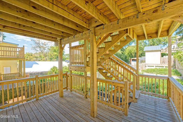 633 Lang Street, Schenectady, NY 12308