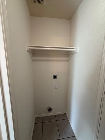 12608 Rio Lindo Street, Rosharon, TX 77583