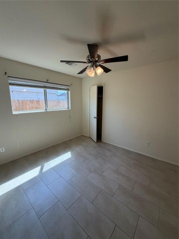 12608 Rio Lindo Street, Rosharon, TX 77583