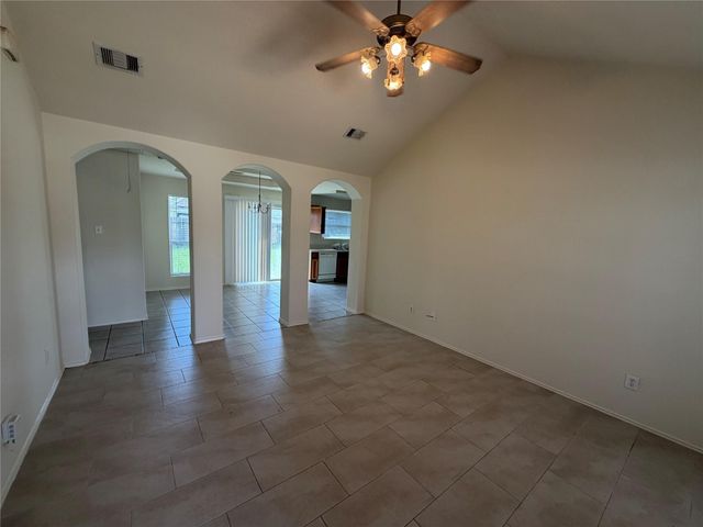 12608 Rio Lindo Street, Rosharon, TX 77583