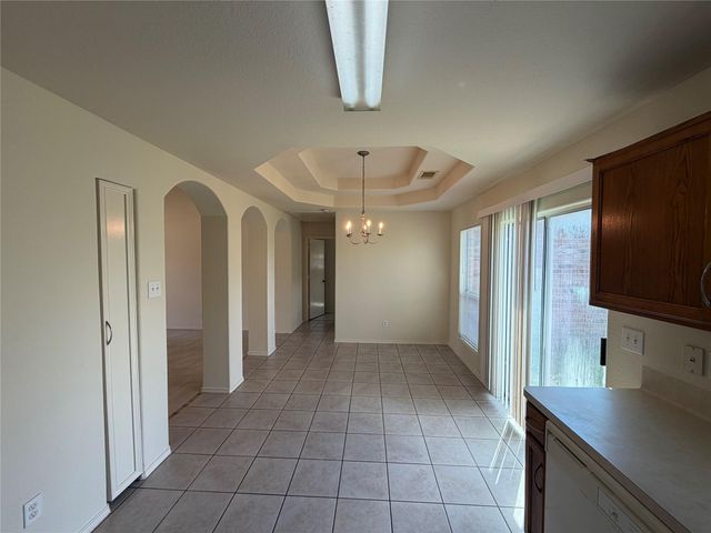 12608 Rio Lindo Street, Rosharon, TX 77583