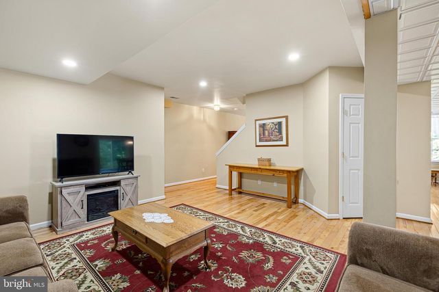 209 DANGINA DR, Landenberg, PA 19350