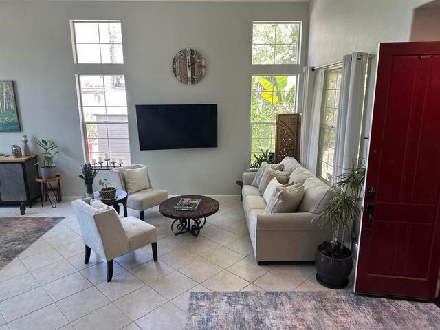 5138 Palmera Drive, Oceanside, CA 92056
