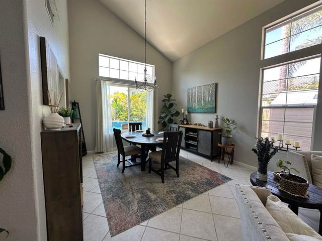 5138 Palmera Drive, Oceanside, CA 92056