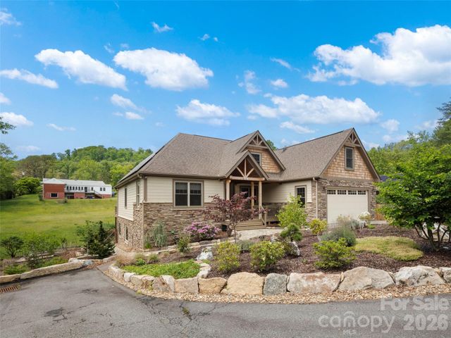 100 Klein Street, Asheville, NC 28805