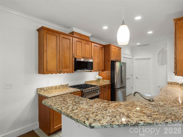 100 Klein Street, Asheville, NC 28805