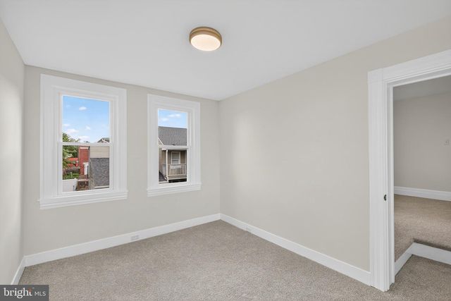 623 E CHESTNUT ST, Lancaster, PA 17602