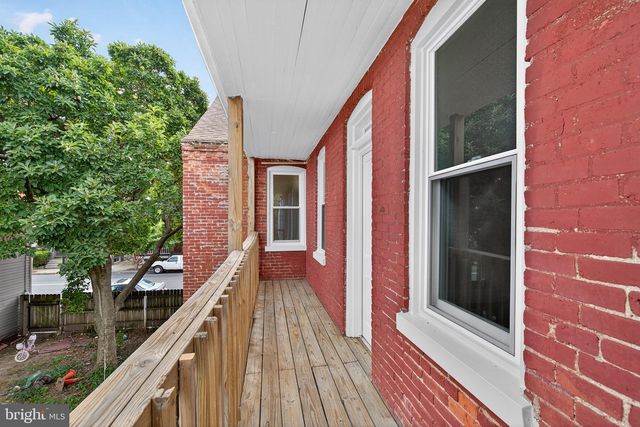 623 E CHESTNUT ST, Lancaster, PA 17602