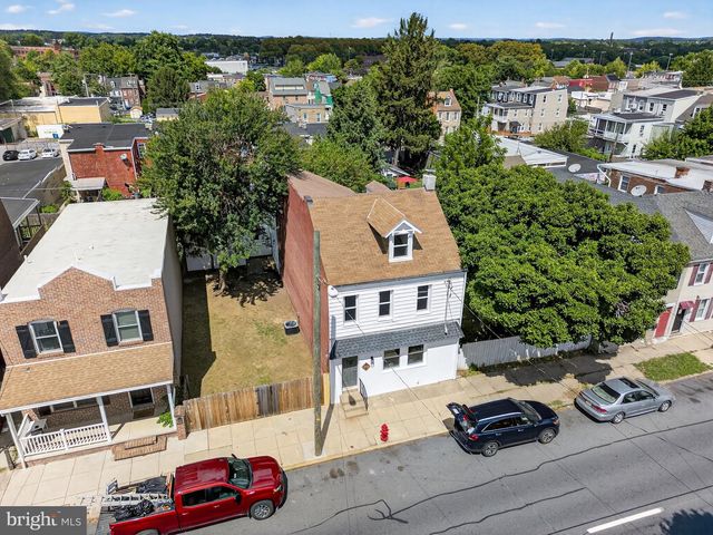 623 E CHESTNUT ST, Lancaster, PA 17602