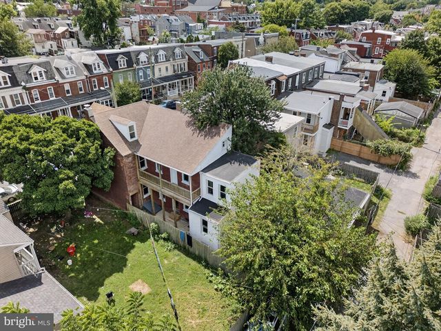 623 E CHESTNUT ST, Lancaster, PA 17602