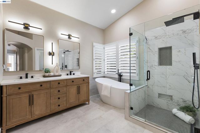 377 Squirrel Ridge Way, Danville, CA 94506