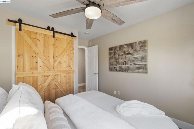 377 Squirrel Ridge Way, Danville, CA 94506