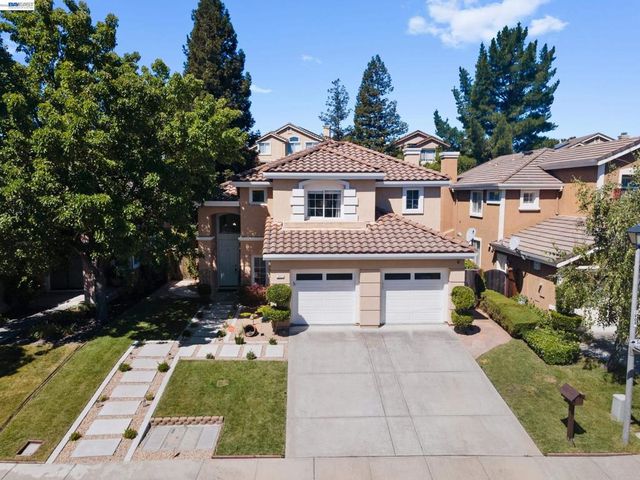 377 Squirrel Ridge Way, Danville, CA 94506