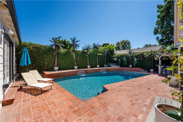 12706 Hortense Street, Studio City, CA 91604