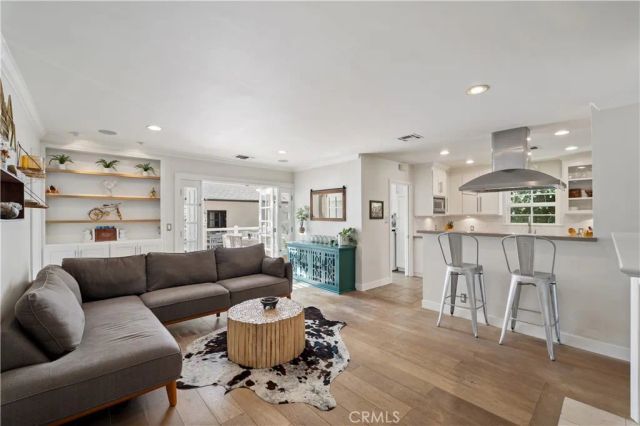 12706 Hortense Street, Studio City, CA 91604