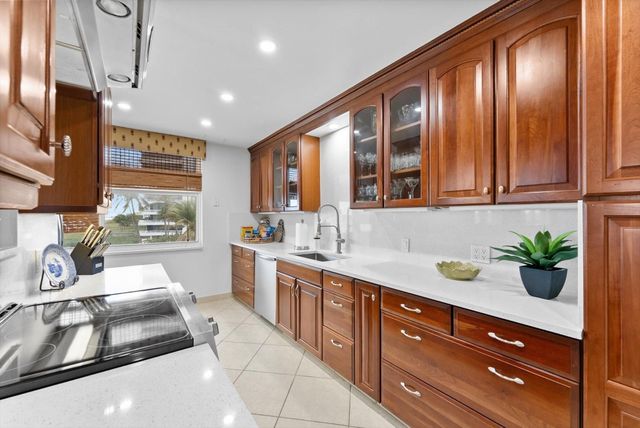 1200 S Ocean Boulevard 3A, Boca Raton, FL 33432