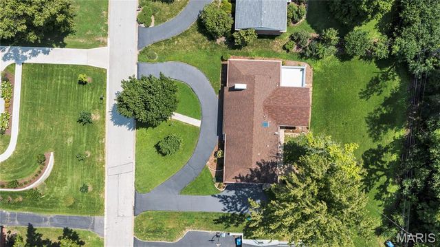 18 Spoede Hills Drive, St Louis, MO 63141
