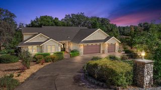 3501 Walnut Hill Dr, Cool, CA 95614