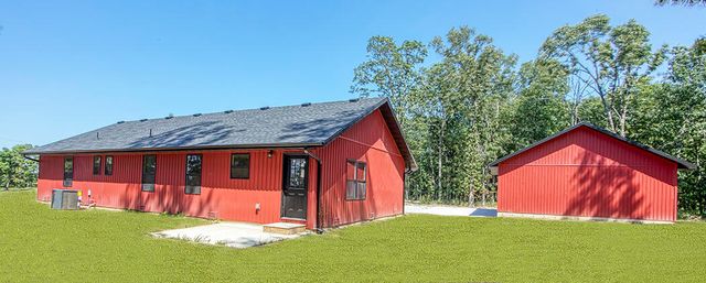 200 Bluebell Road, Billings, MO 65610