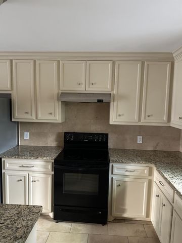 209 6th Street, Dobbin, TX 77333