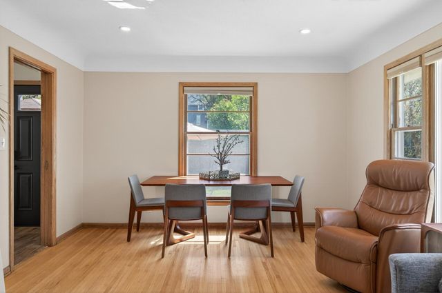 1001 34th Avenue NE, Minneapolis, MN 55418