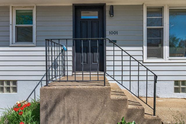 1001 34th Avenue NE, Minneapolis, MN 55418