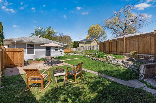 1001 34th Avenue NE, Minneapolis, MN 55418