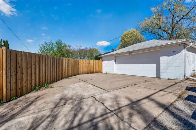 1001 34th Avenue NE, Minneapolis, MN 55418