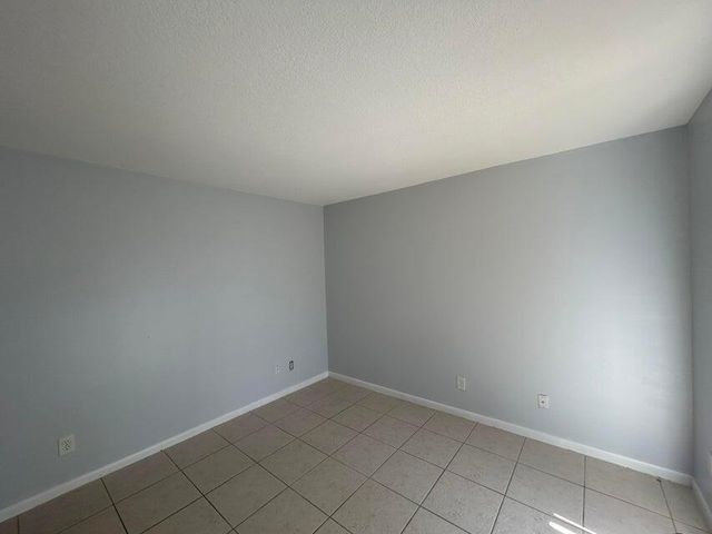 1402 Nebraska 15d, Fort Pierce, FL 34950
