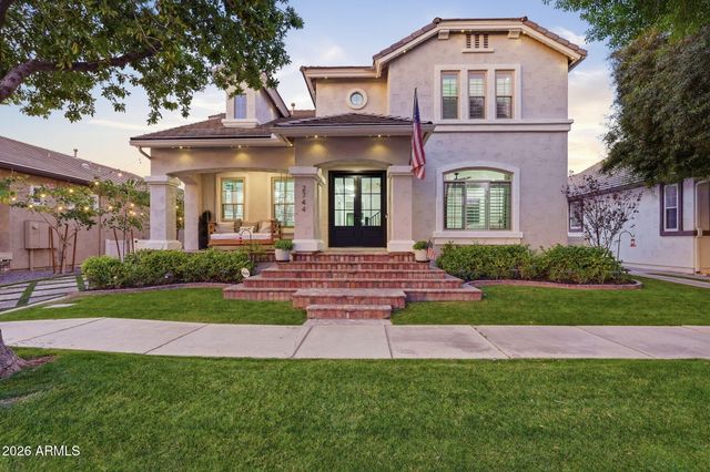2744 E James Street, Gilbert, AZ 85296