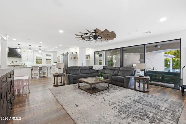 2744 E James Street, Gilbert, AZ 85296