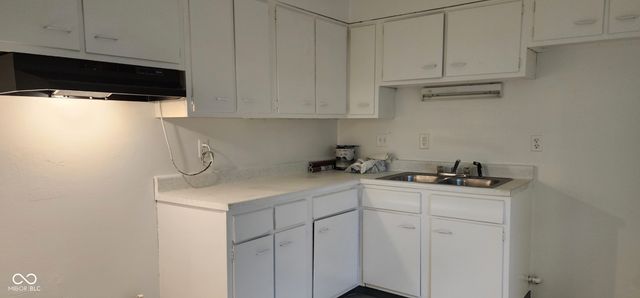 8914 Elmonte Drive, Indianapolis, IN 46226