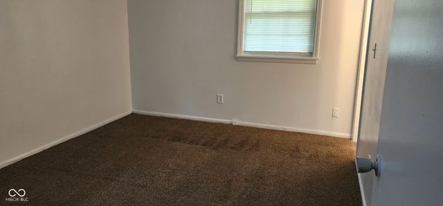 8914 Elmonte Drive, Indianapolis, IN 46226