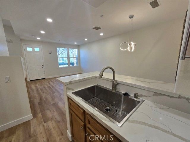 48 Vermillion, Irvine, CA 92603