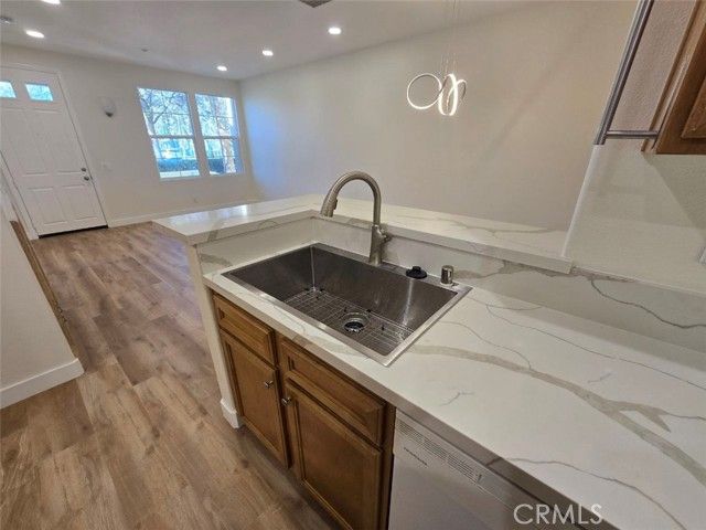 48 Vermillion, Irvine, CA 92603