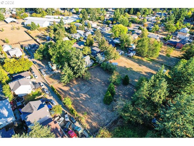 2737 Se 115TH Ave, Portland, OR 97266