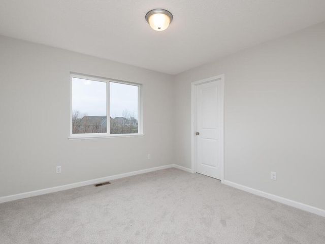 648 Hawthorne Lane, Watertown, MN 55388