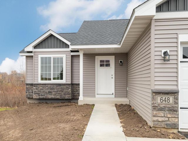 648 Hawthorne Lane, Watertown, MN 55388