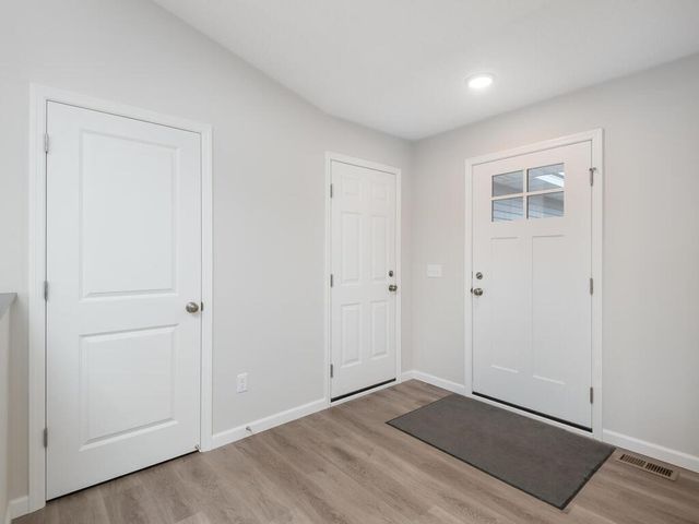 648 Hawthorne Lane, Watertown, MN 55388