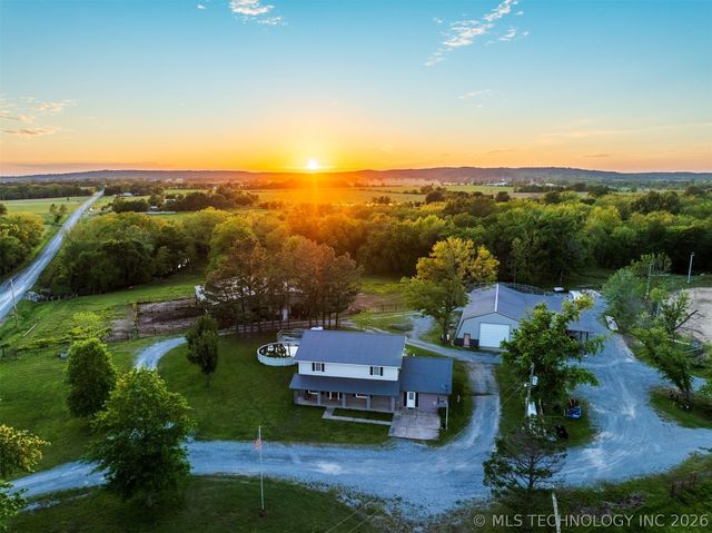 5378 W 450 Road, Pryor, OK 74361