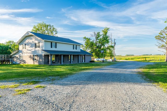 5378 W 450 Road, Pryor, OK 74361