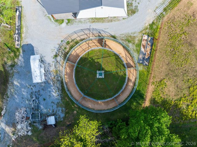 5378 W 450 Road, Pryor, OK 74361