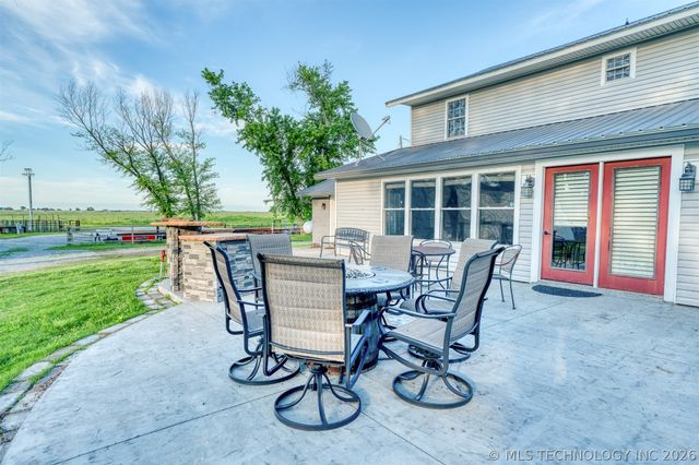 5378 W 450 Road, Pryor, OK 74361