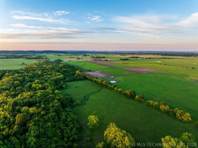 5378 W 450 Road, Pryor, OK 74361