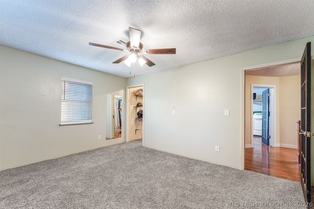 5378 W 450 Road, Pryor, OK 74361