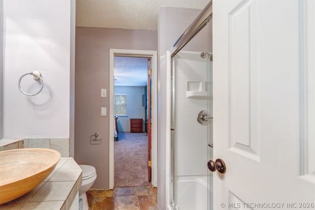 5378 W 450 Road, Pryor, OK 74361