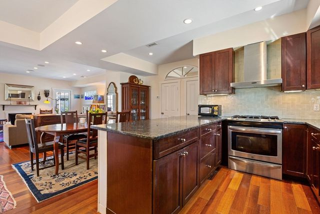 240 Bradford Street 3, Provincetown, MA 02657