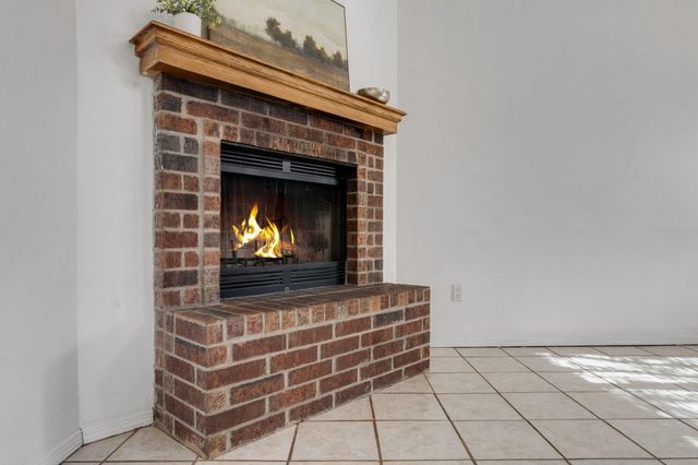 5421 Gold Rush Drive NW, Albuquerque, NM 87120