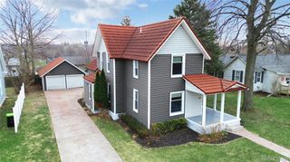 404 N Adelaide Street, Fenton, MI 48430